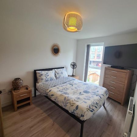 Lovely New Home In Manchester Close To Manchester City Fc Camera foto